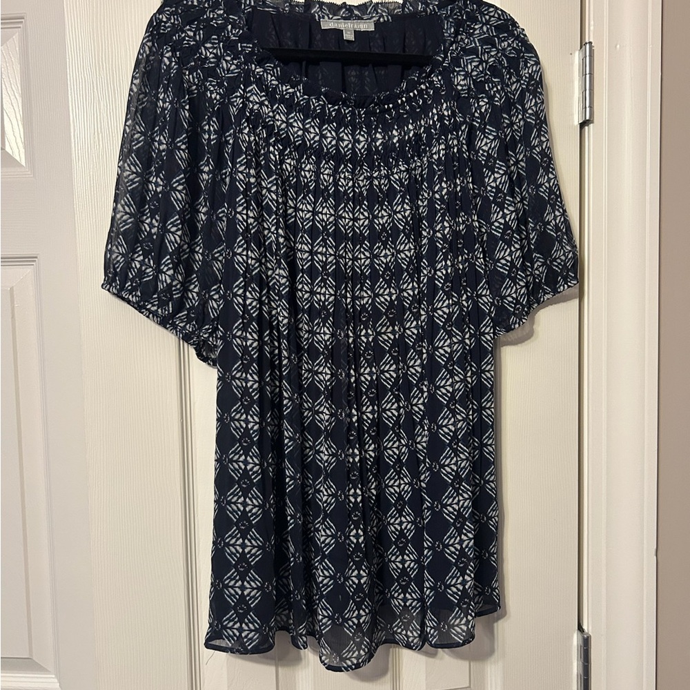Navy and White Women's Top